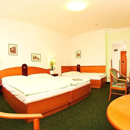 Merkur - Czech Leading 4* Πράγα