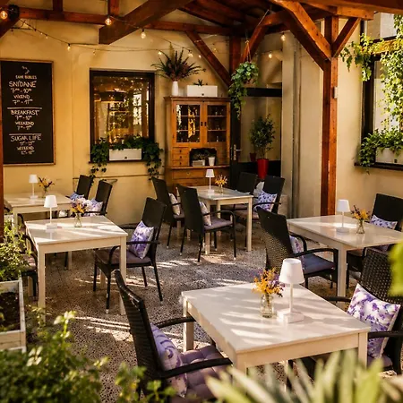 Hotel Merkur - Czech Leading