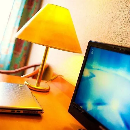 Merkur - Czech Leading Πράγα