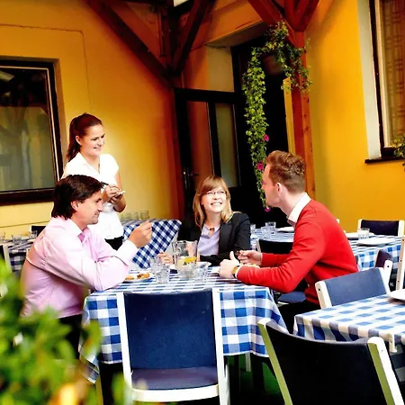 Hotel Merkur - Czech Leading Prague